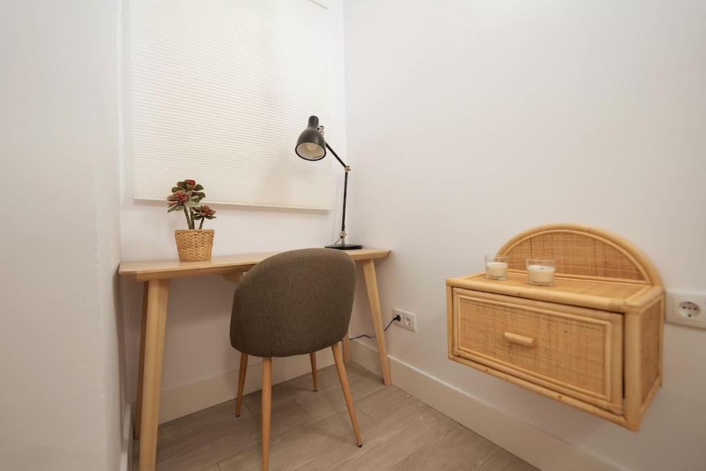 Apartamento A Estrenar En Calle Alcazares Seville Luaran gambar